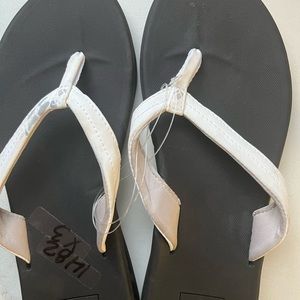 Reef  flip flops
